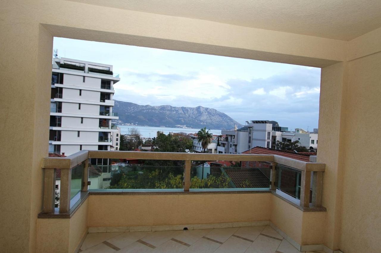 Luxury Apartment Big Blue Будва Экстерьер фото